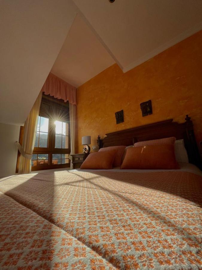 Hotel Rural El Torrejon Arenas De Cabrales Exterior foto